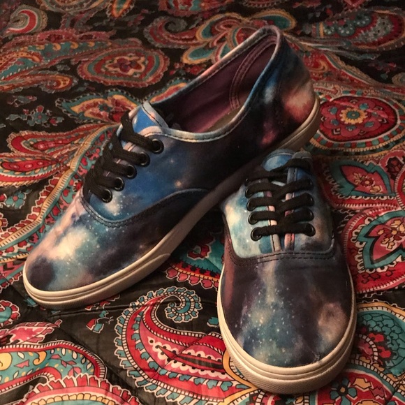 Galaxy Vans - Picture 4 of 4